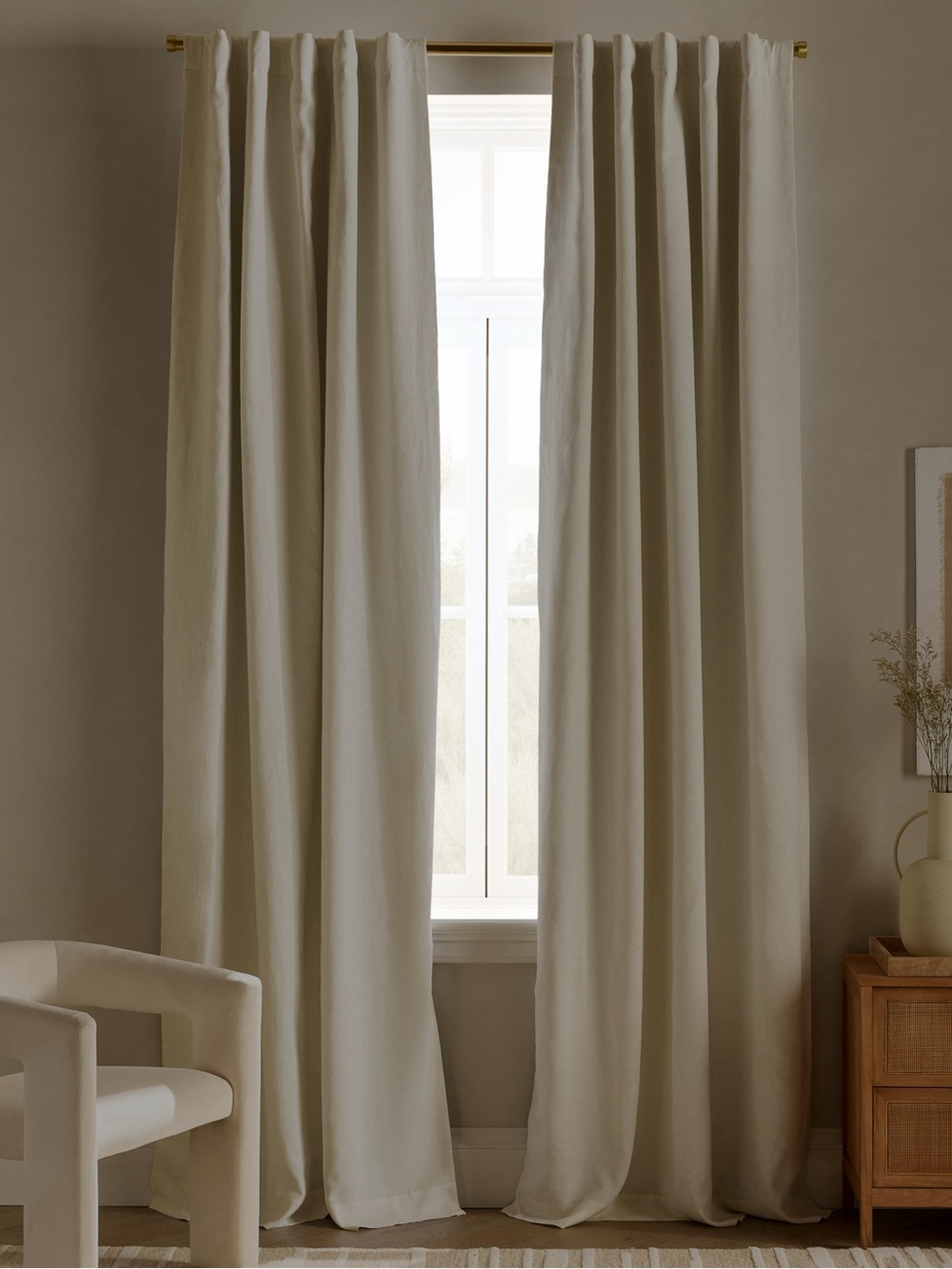 NWT Quince European Linen True Blackout Curtain